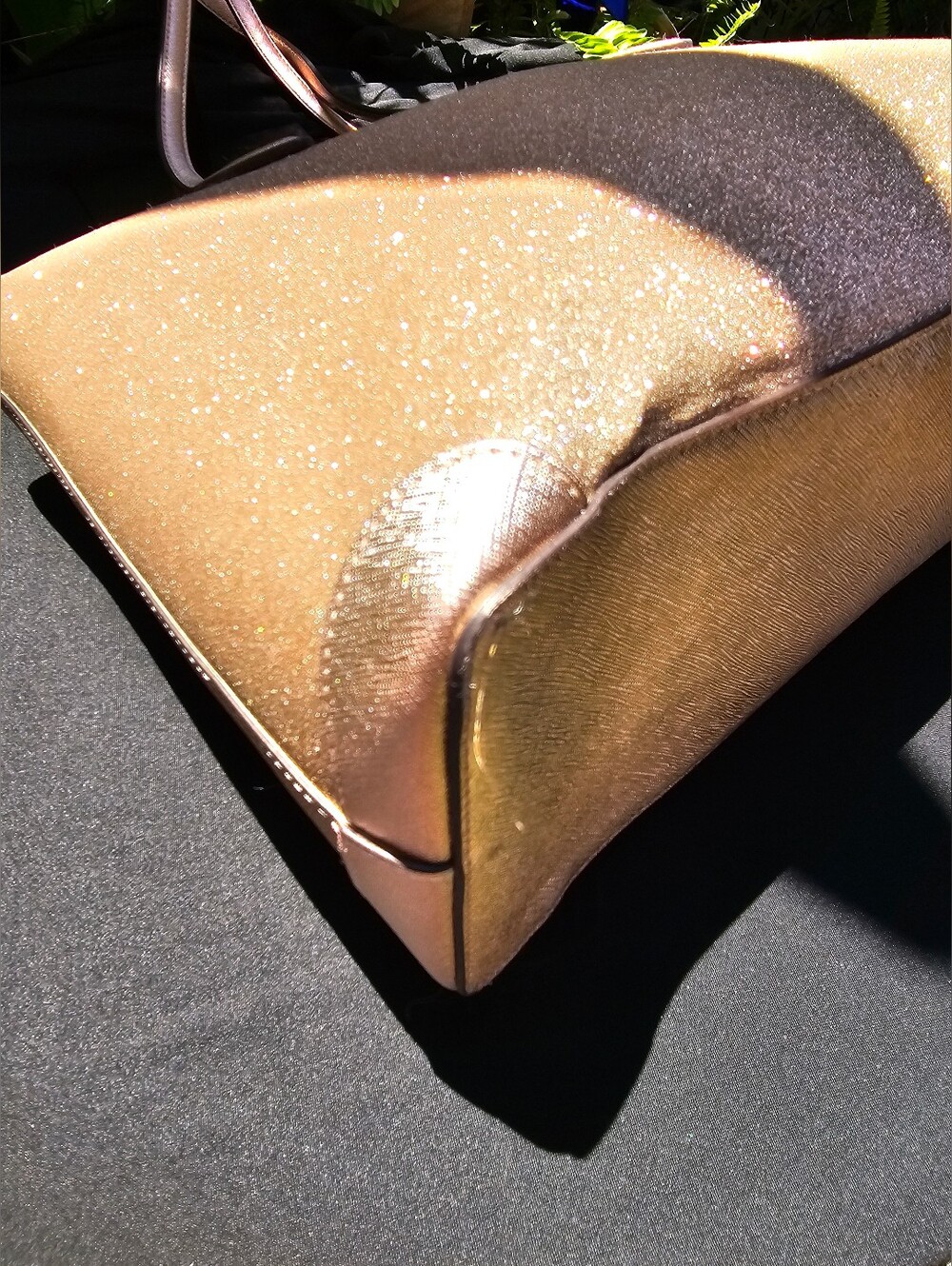 Kate Spade Shimmer Rose Gold Glitter Zip Top Tote Bag - Picture 10 of 12